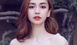 谁爆料的杨颖最新消息,揭秘明星私生活细节，网友热议不已